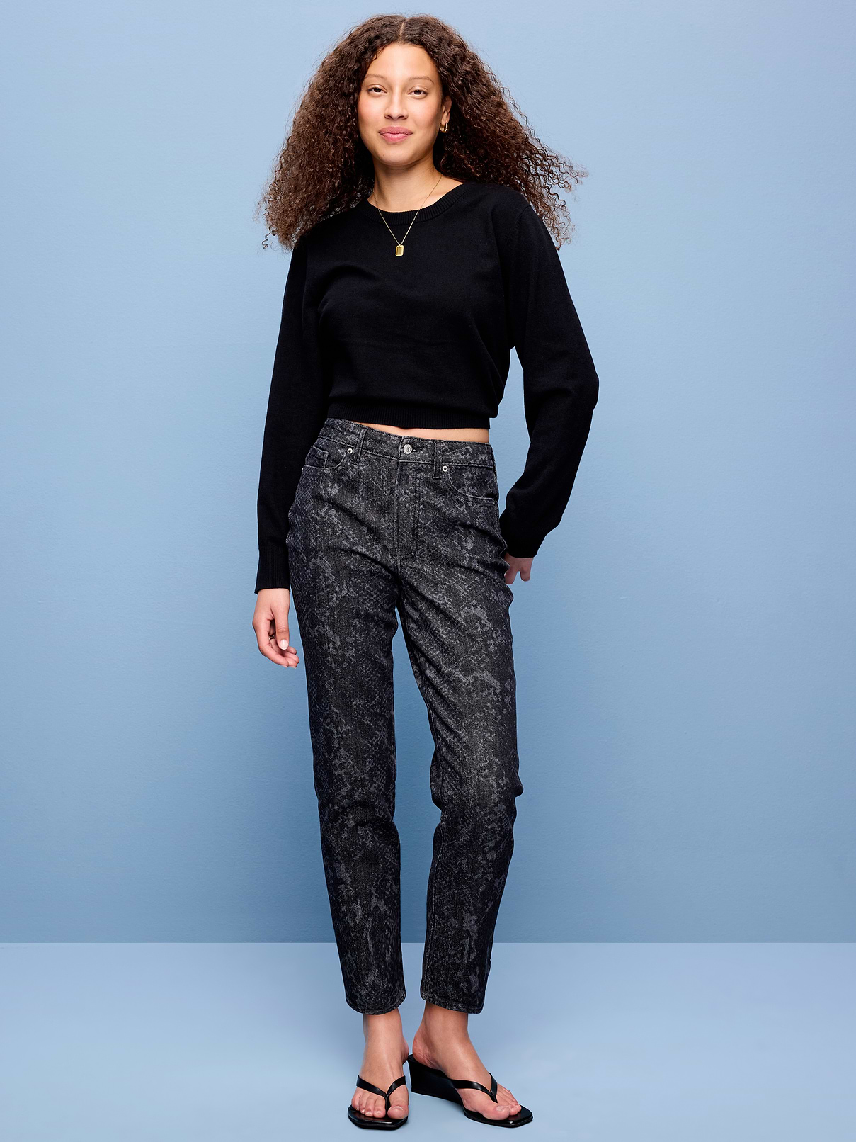 L'image numéro 1 présente Jean OG droit à taille haute longueur cheville