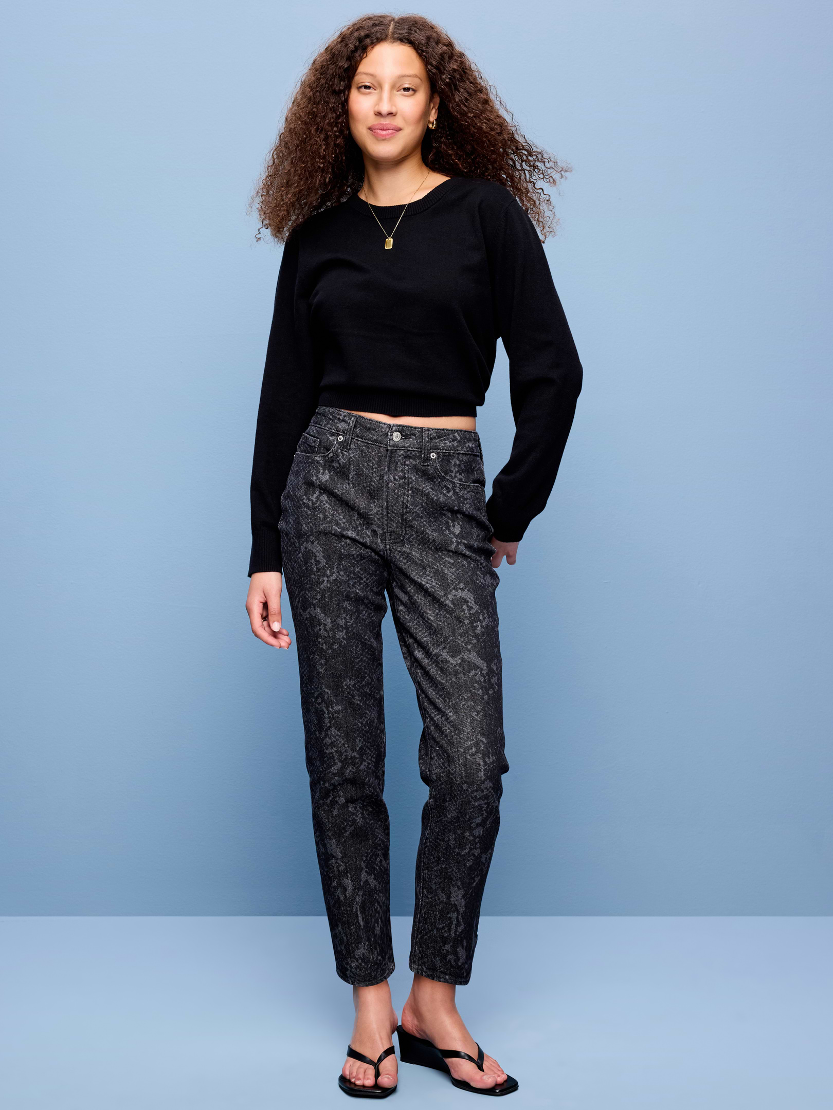 L'image numéro 1 présente Jean OG droit à taille haute longueur cheville