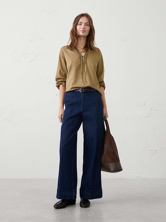 Collared Front-Tie Top