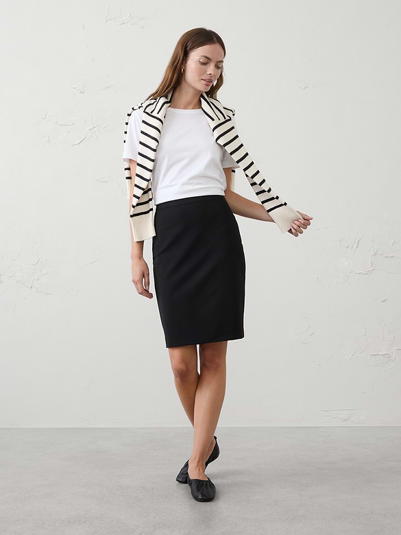Grasim Knee-Length Skirt