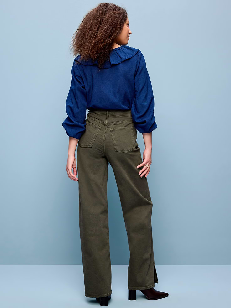Image number 3 showing, Extra High-Waisted Wide-Leg Jeans