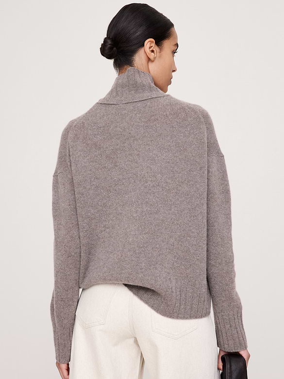 Oversized Cashmere Turtleneck Sweater
