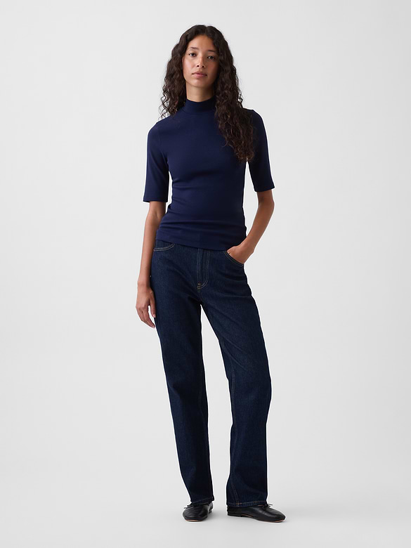 Modern Mockneck T-Shirt