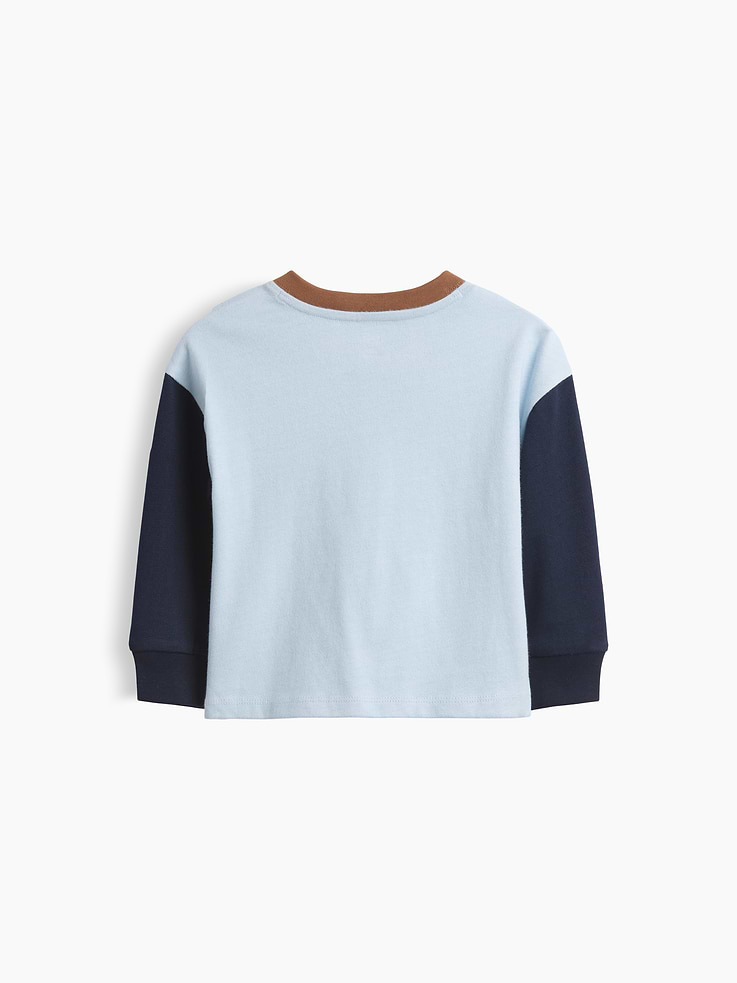L'image numéro 2 présente T-shirt henley pour Bébé et Tout-petit