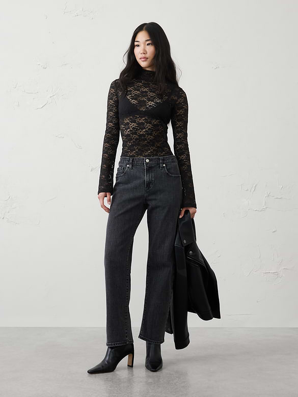 Lace Puckered Turtleneck Top