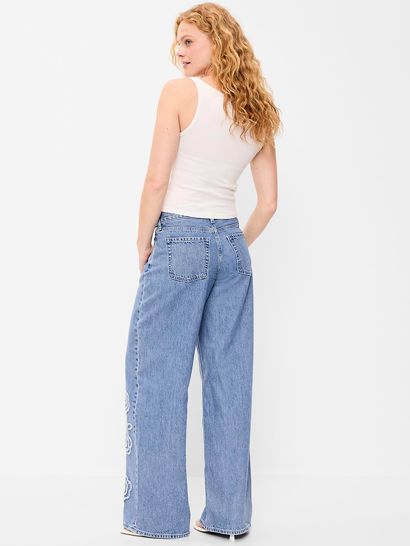Low-Rise Baggy Wide-Leg Jeans