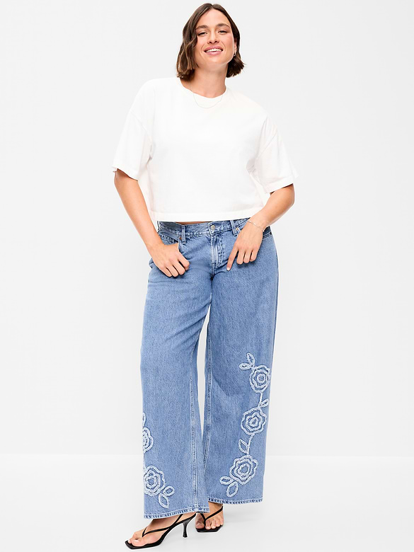 Low-Rise Baggy Wide-Leg Jeans