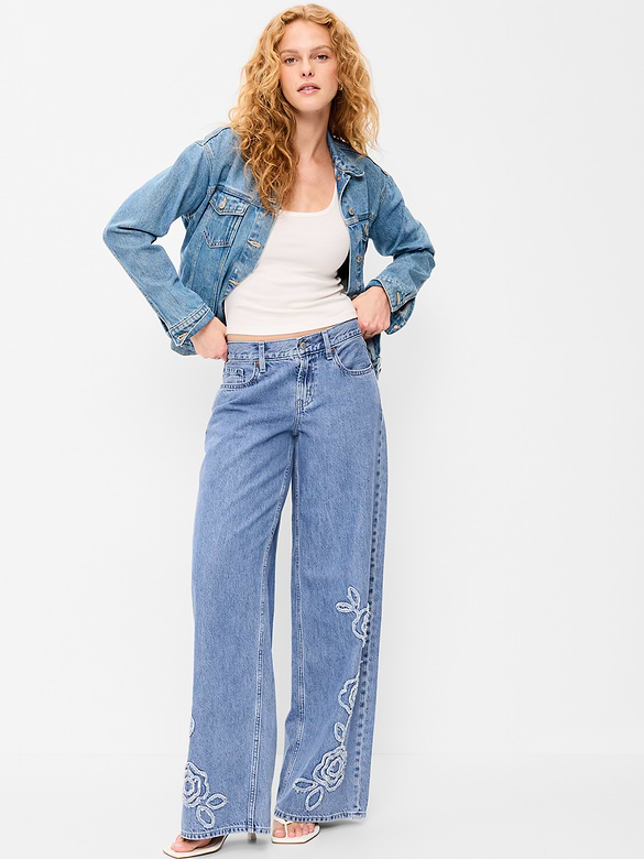 Low-Rise Baggy Wide-Leg Jeans