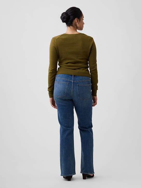 Mid Rise Boot Jeans