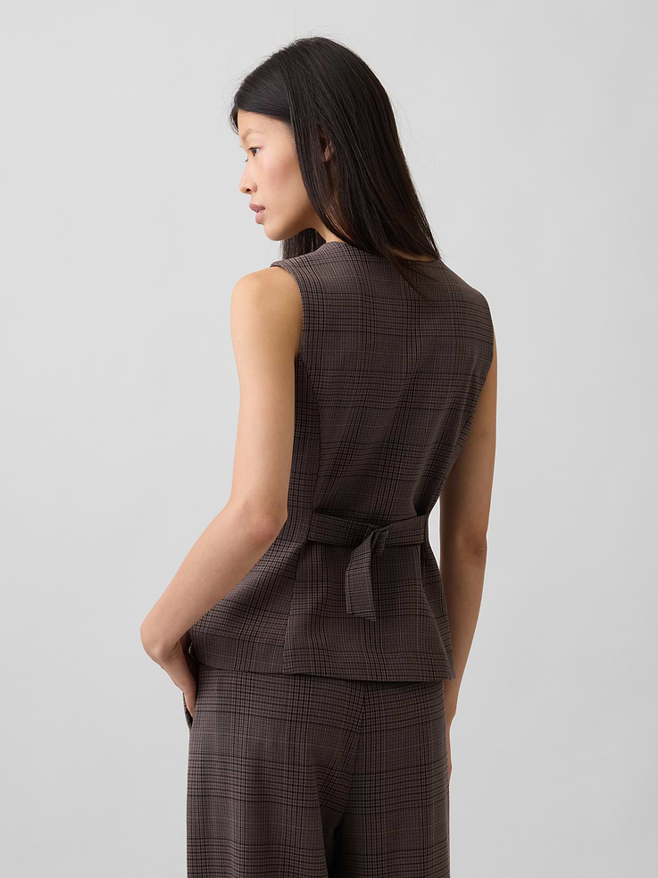 Image number 3 showing, High-Neck Longline Vest