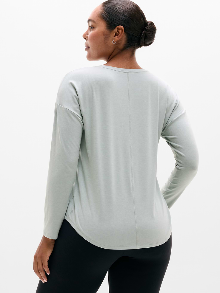 Image 6 of 7, Move With Ease Top