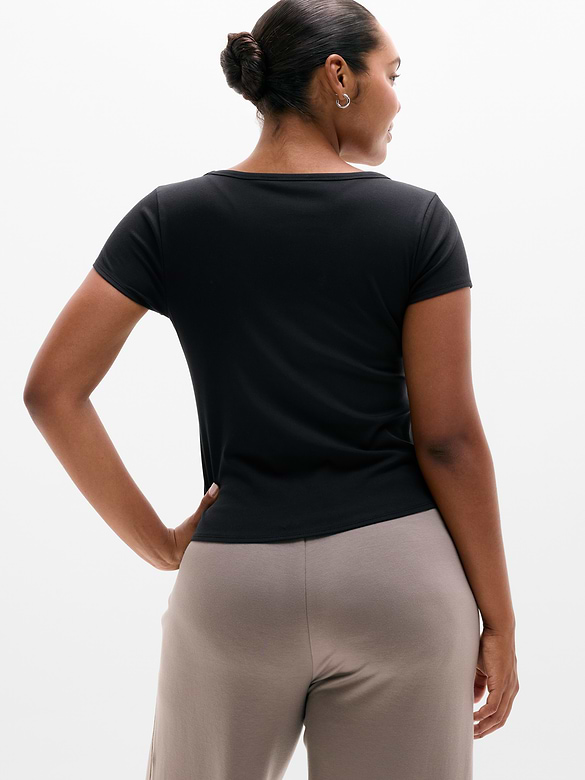 Signature Rib Scoop Tee