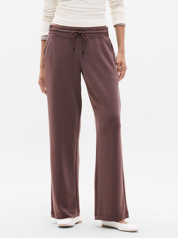 Seasoft Mid Rise Straight Pant