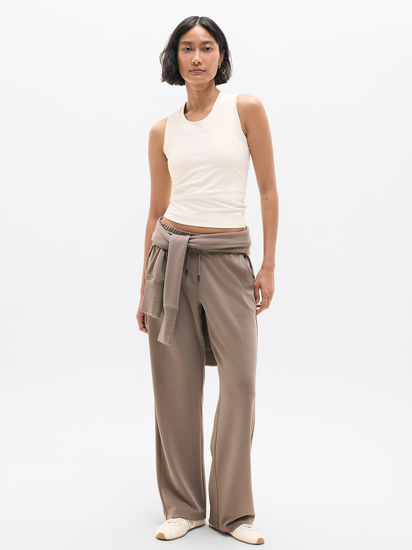 Seasoft Mid Rise Straight Pant