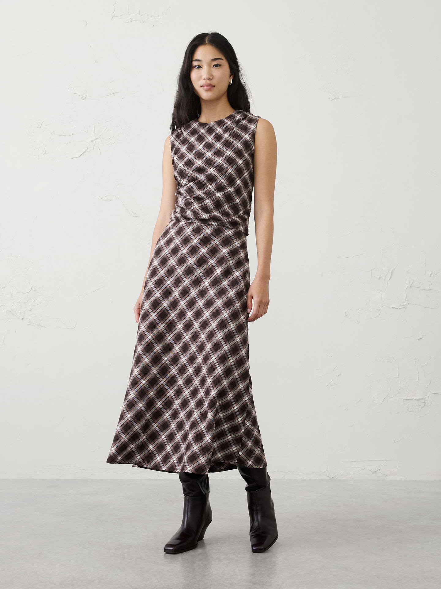 Image number 1 showing, Ruched High-Neck Top