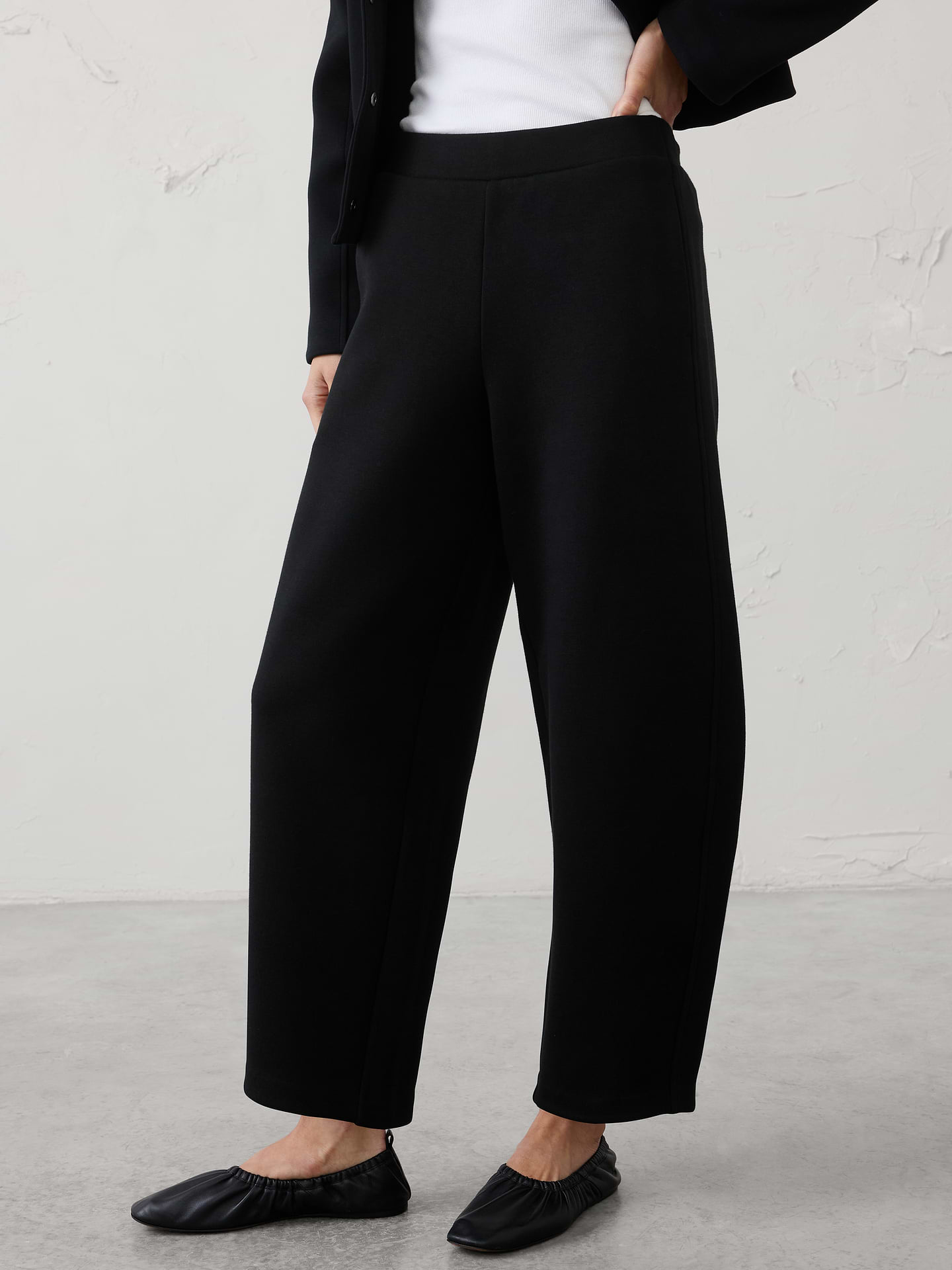 L'image numéro 3 présente Pantalon Escale à jambe baril taille mi-basse