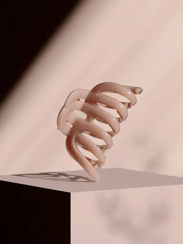 The Hair Edit Sunday Latte Clip
