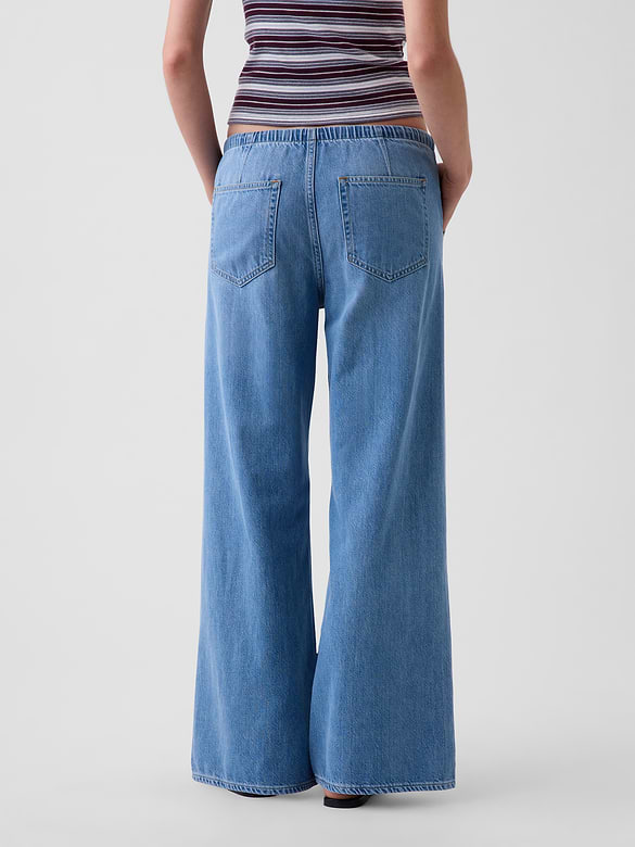 Low Rise UltraSoft Stride Easy Wide-Leg Jeans