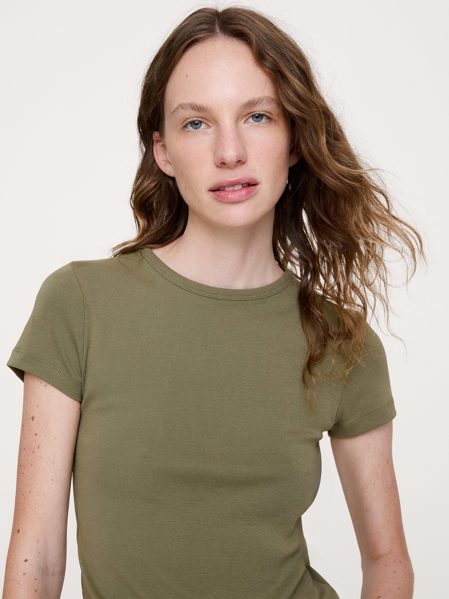 L'image numéro 3 présente T-shirt minimaliste en coton pour bébé