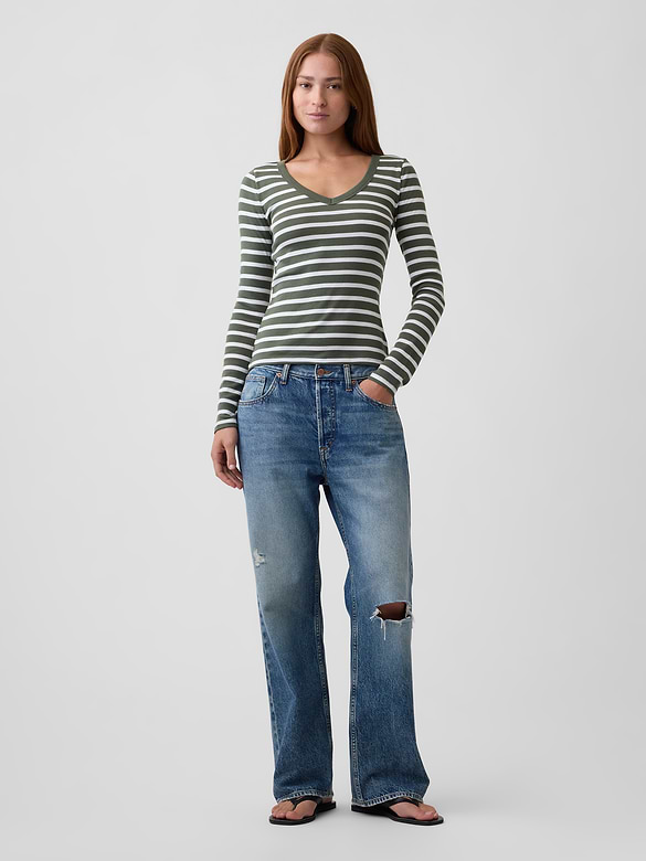 Modern Ribbed V-Neck T-Shirt