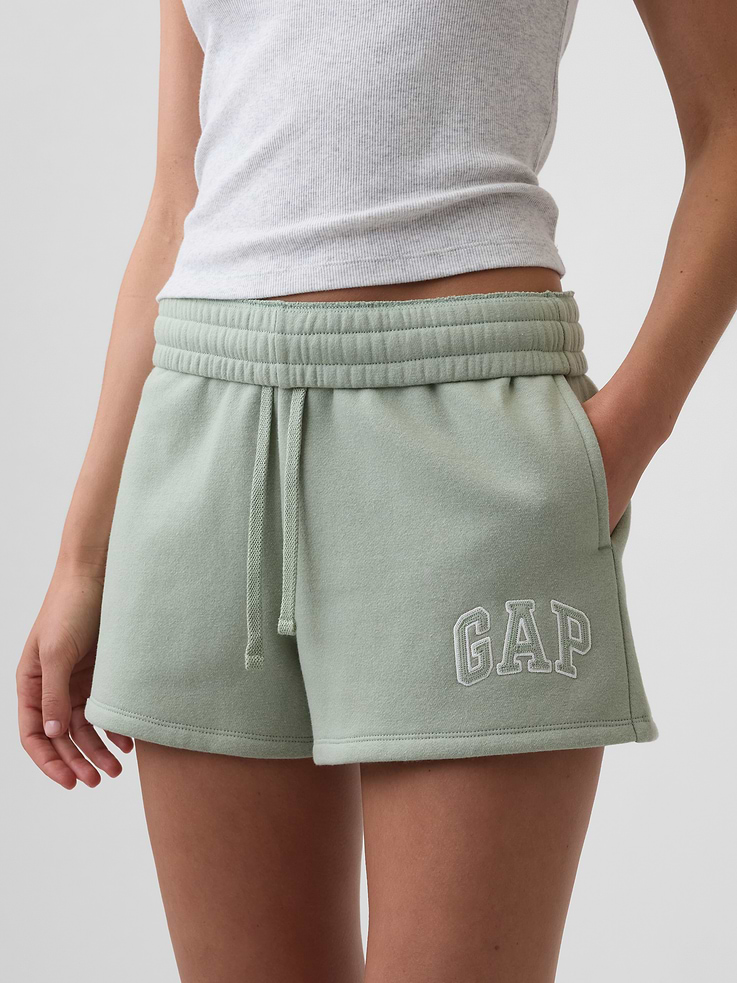 Image number 4 showing, Gap Logo Shorts