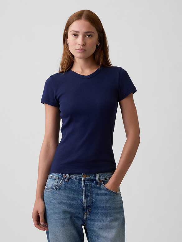 Modern Ribbed High-Neck T-Shirt