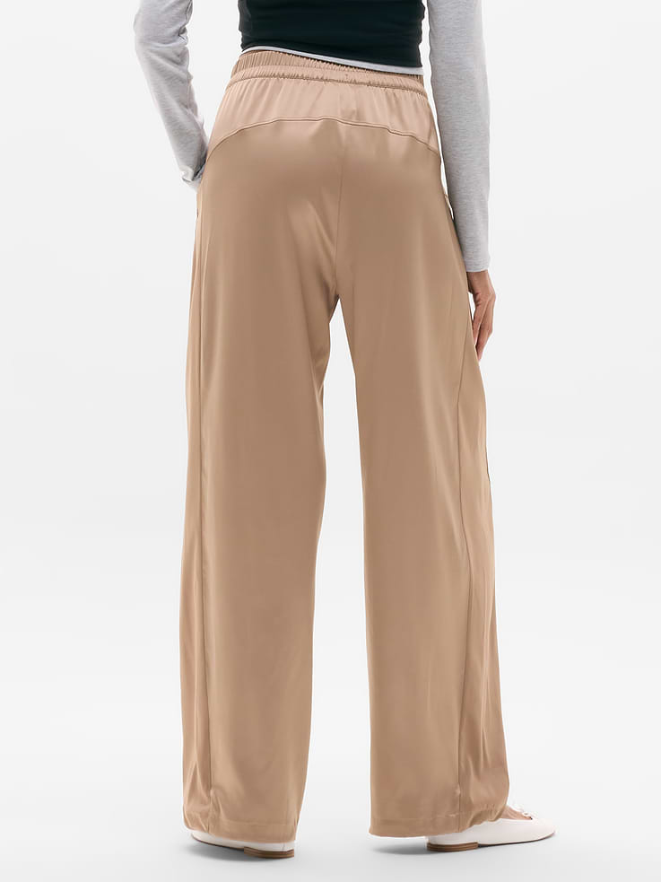 Image number 3 showing, Featherweight Satin Pant