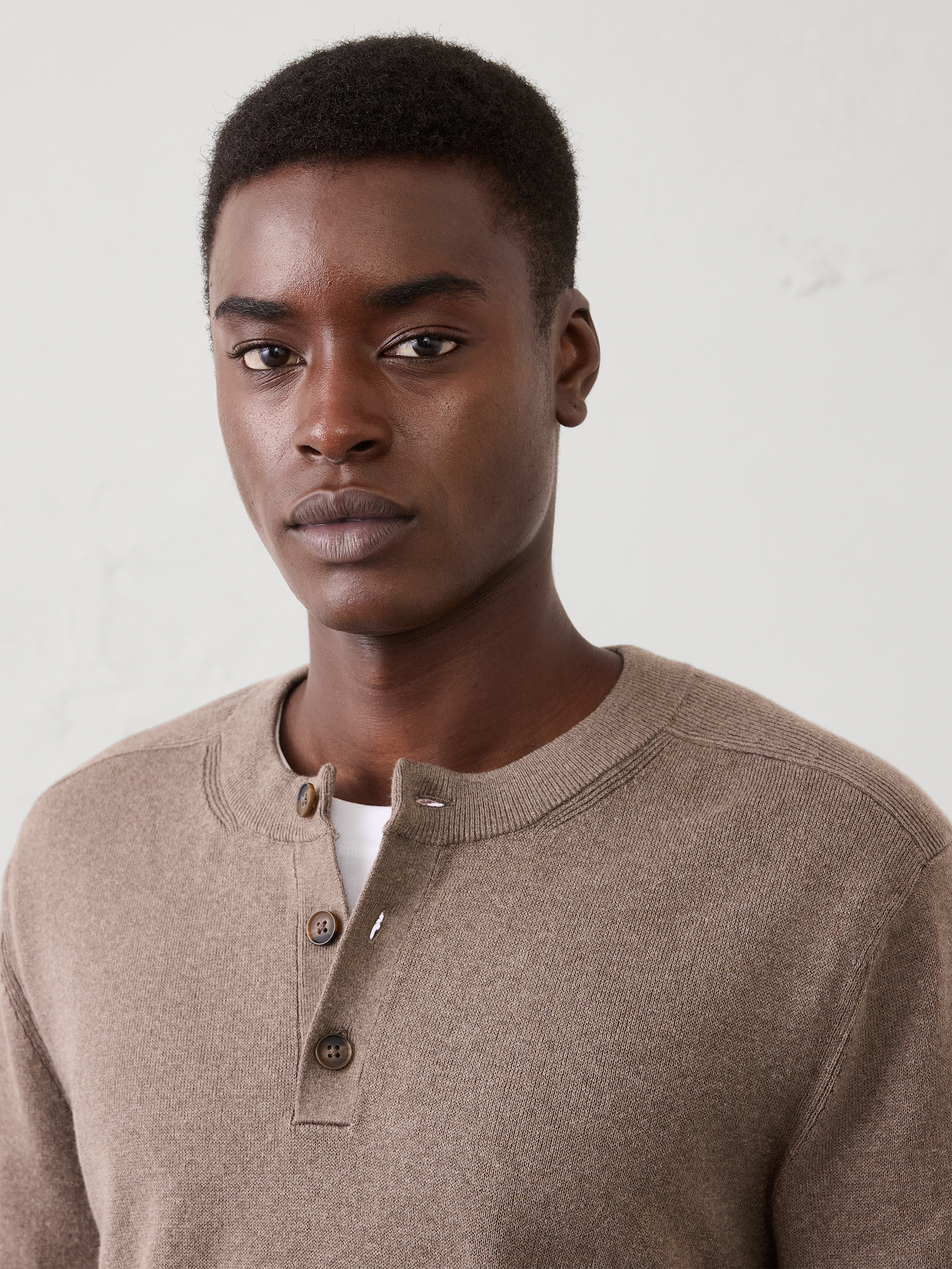 Image number 3 showing, Sweater Henley