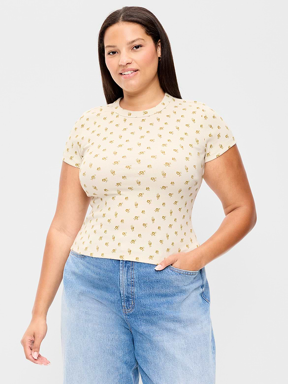 T-shirt court moulant