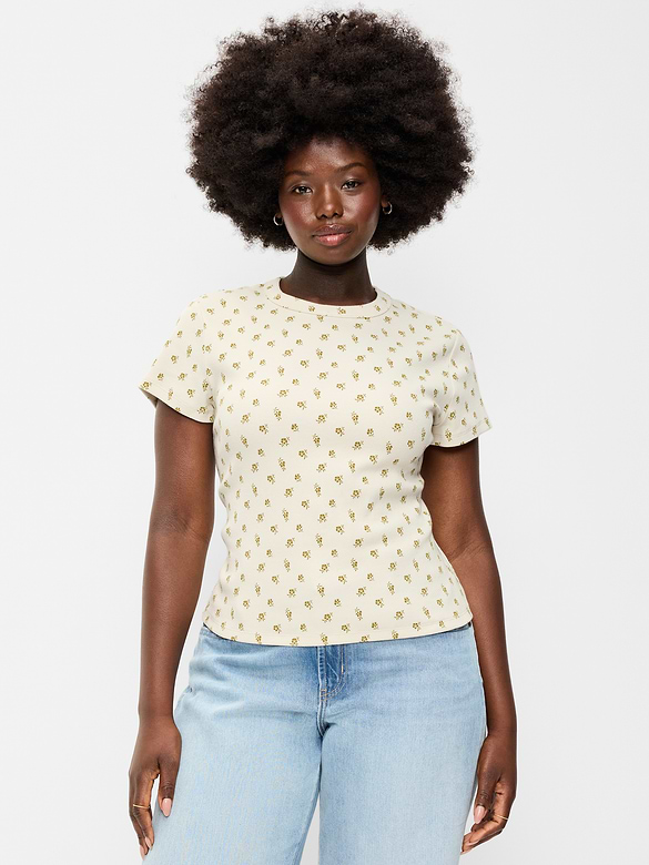 T-shirt court moulant