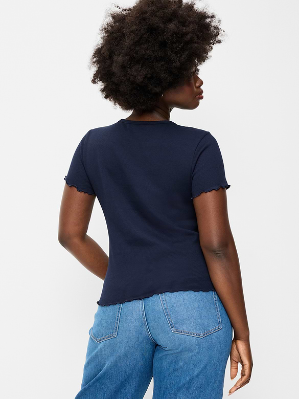 Fitted Waffle-Knit Cropped T-Shirt