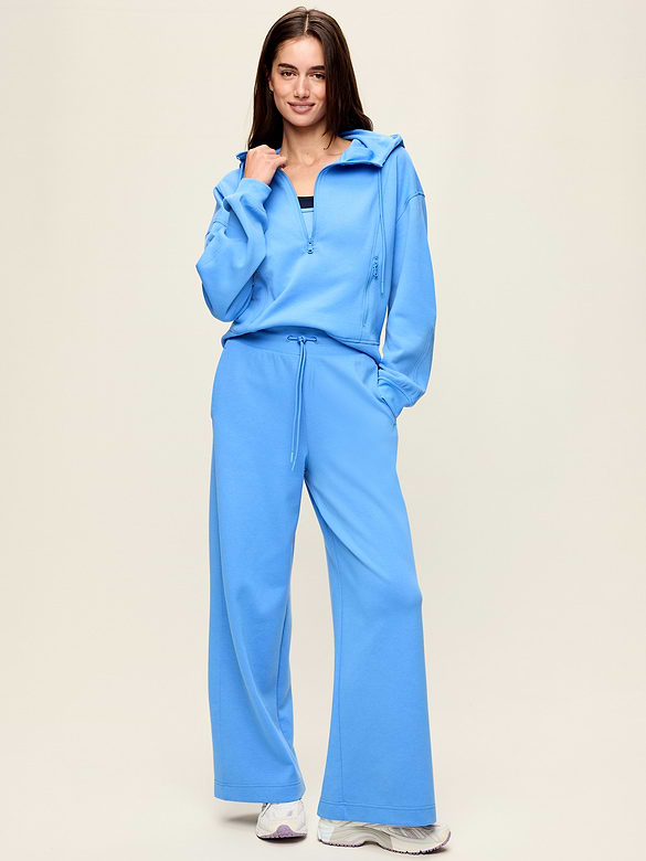 Extra High-Waisted Dynamic Fleece Wide-Leg Sweatpants