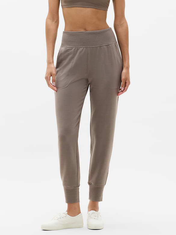 Coaster Luxe High Rise Jogger