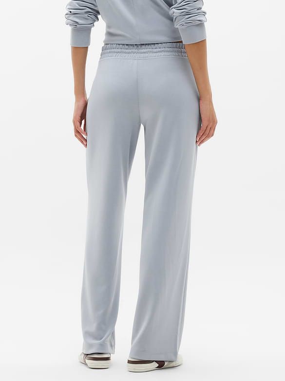 Seasoft Mid Rise Straight Pant