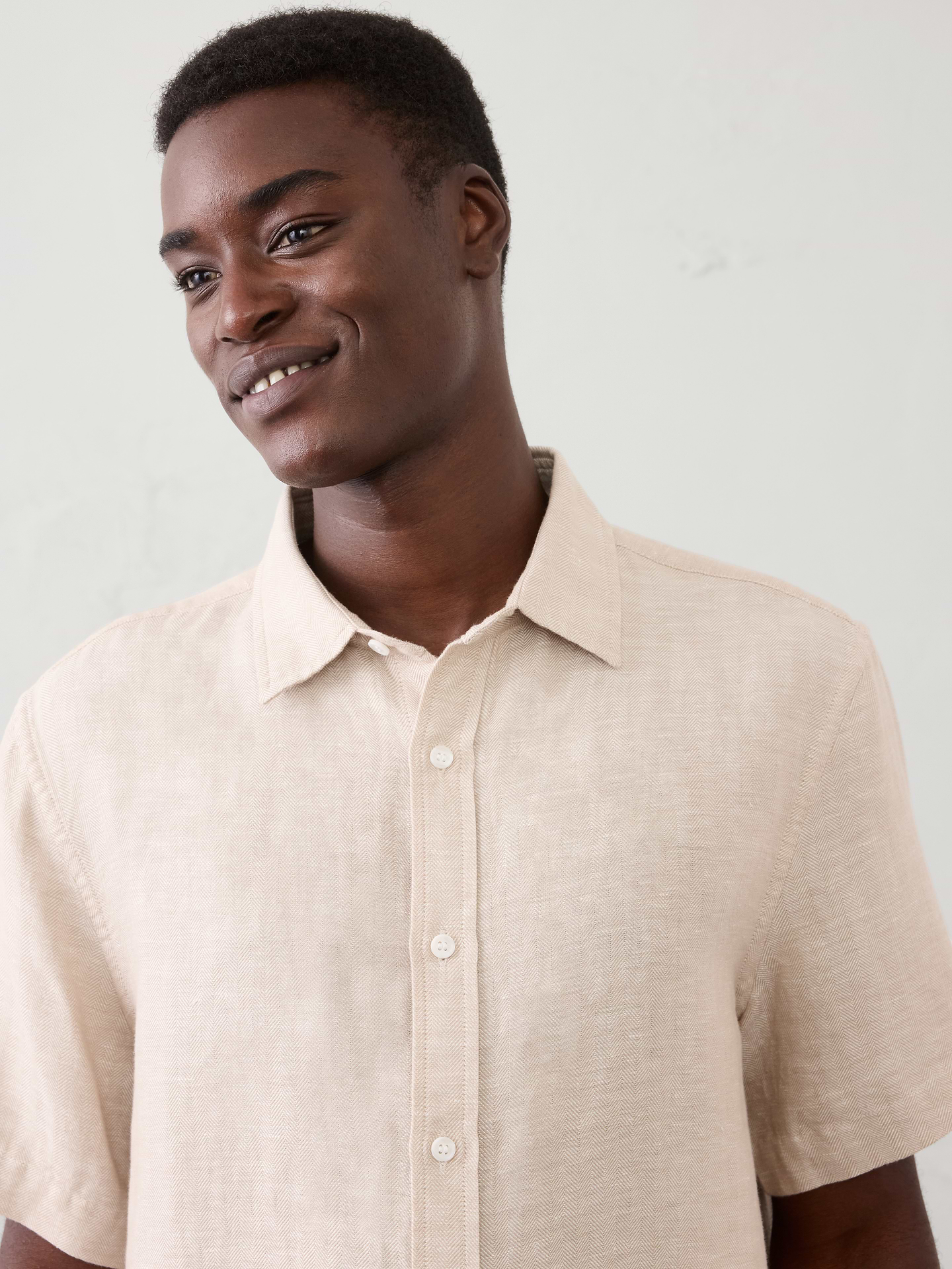 Image number 3 showing, Slim-Fit Linen-Blend Herringbone Shirt