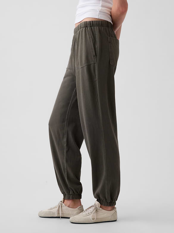 Knit Relaxed Joggers