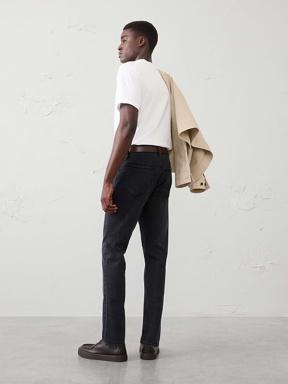 Slim Travel Jean