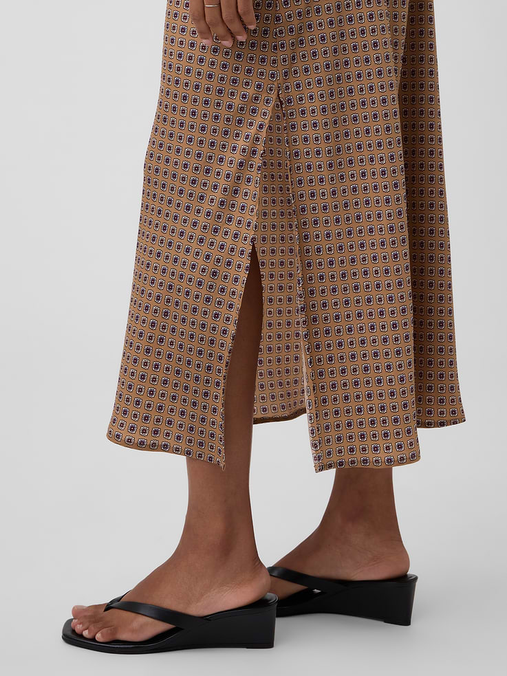 Image number 4 showing, Satin Pull-On Maxi Skirt