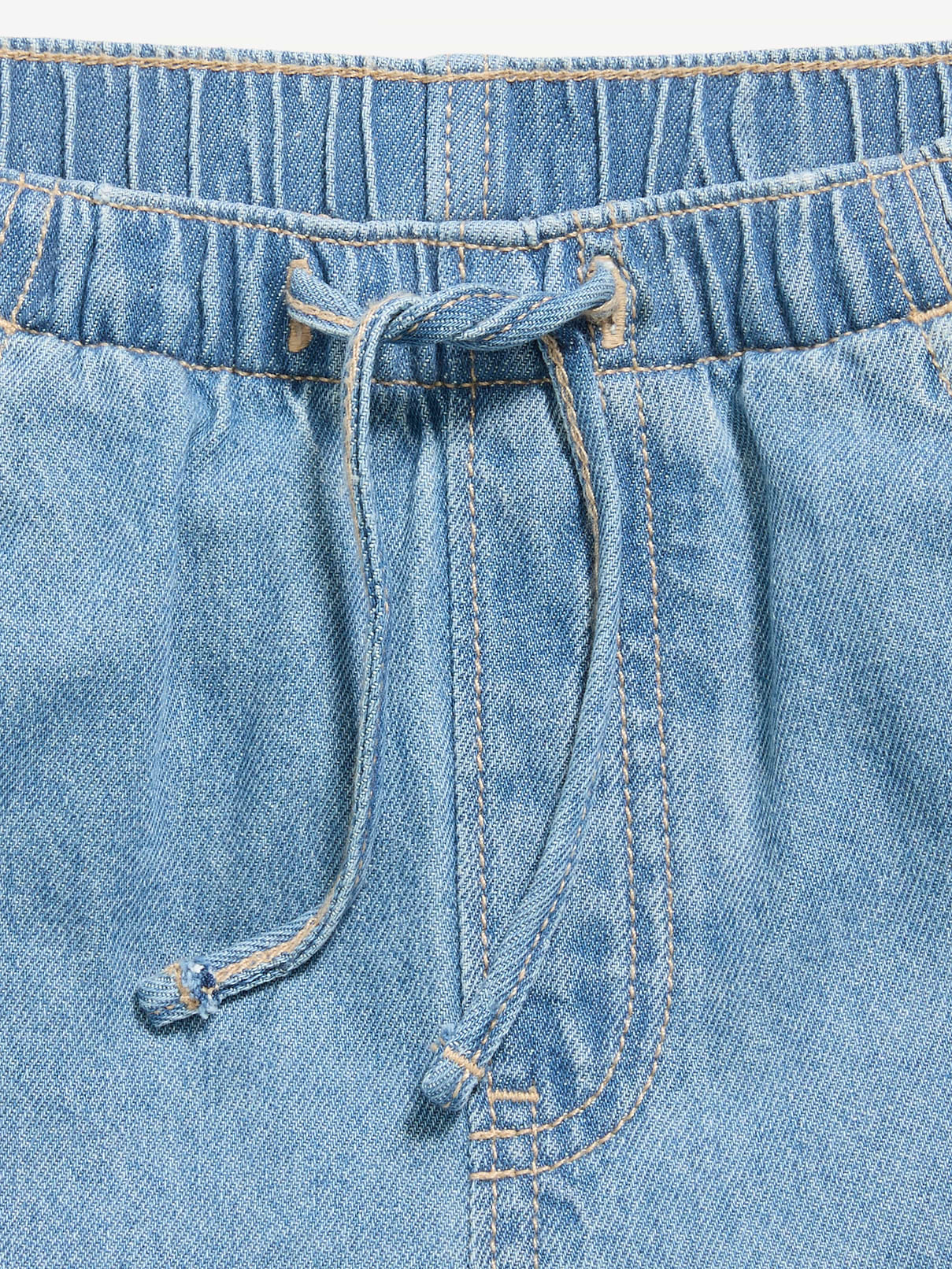 L'image numéro 3 présente Jean en denim coupe très généreuse à jambe large à taille extensible pour fille