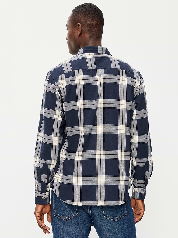 Relaxed Long-Sleeve Flannel Pocket Shirt