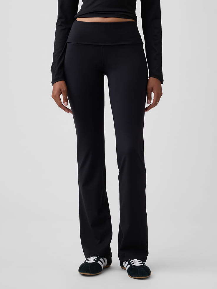 Image number 3 showing, GapFit Recycled Sky High Studio Flare Leggings