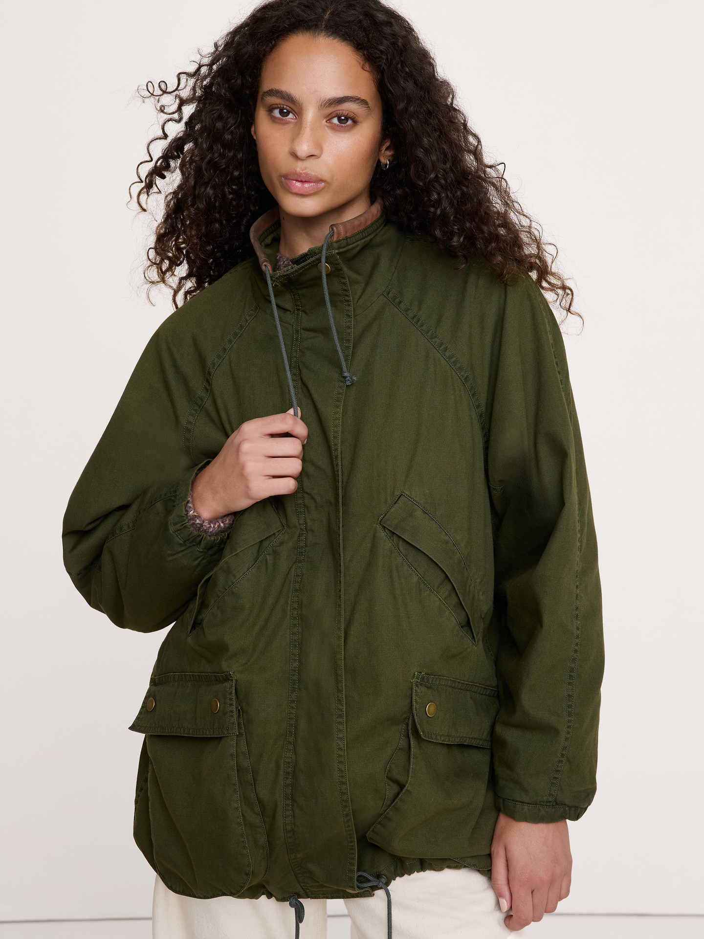 L'image numéro 4 présente Parka utilitaire en coton Retour aux archives