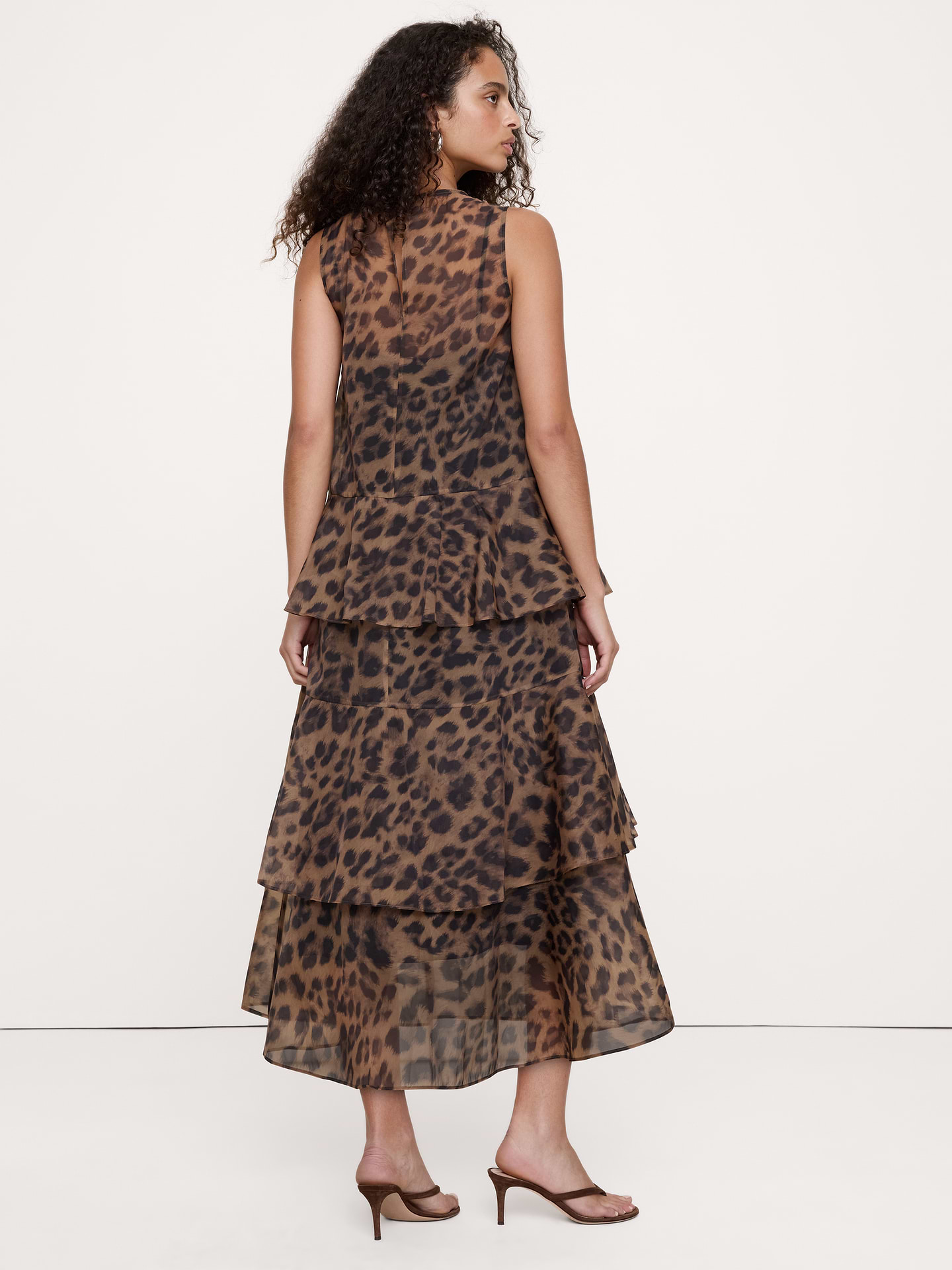 Image 3 de 8, Robe longue étagée en organza
