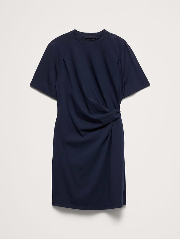 Robe mi-longue à encolure montante en coton extensible