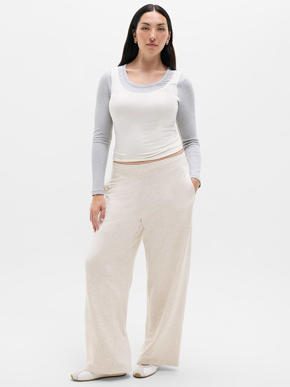 Coaster Luxe Straight Leg Pant