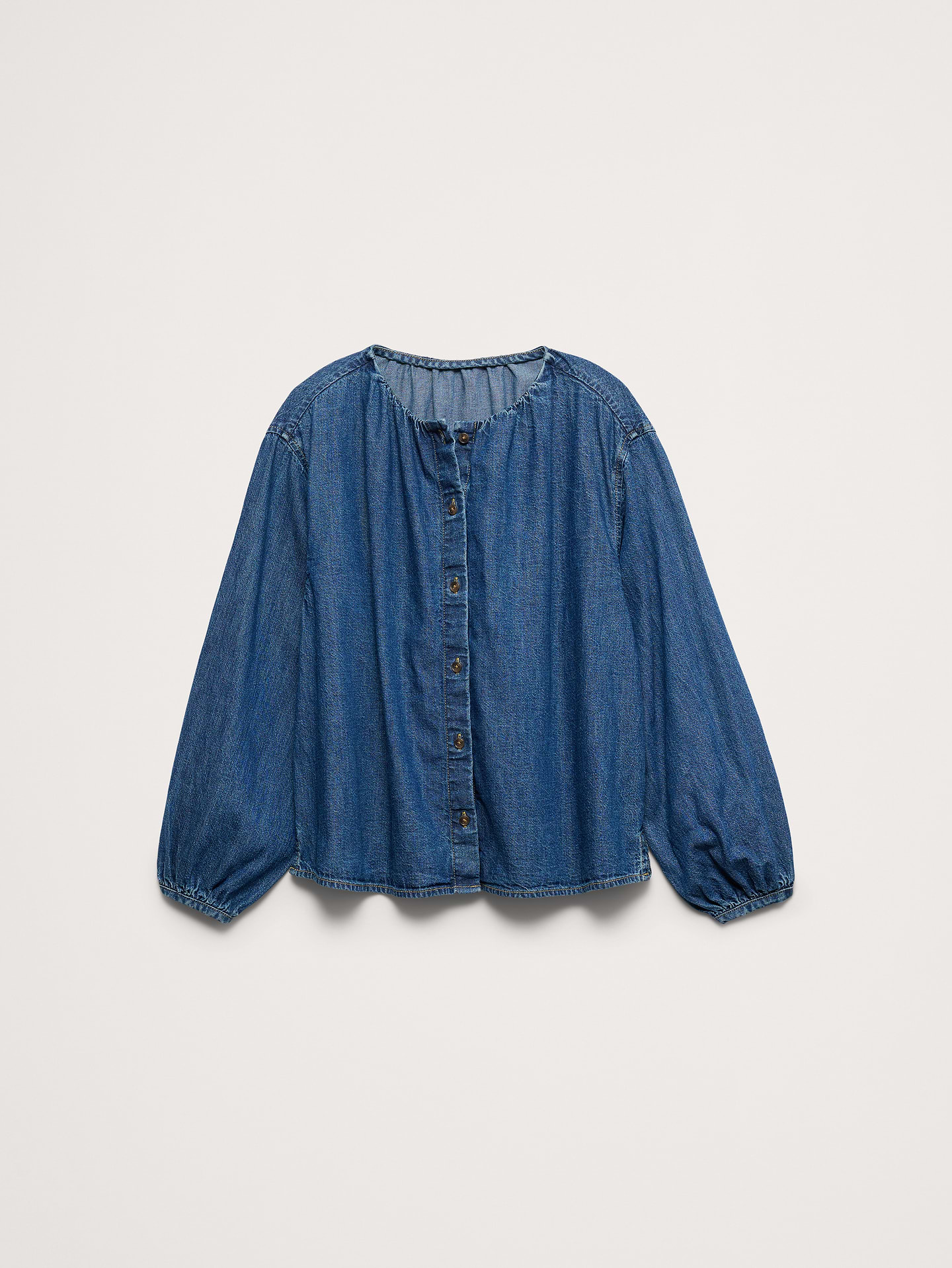 L'image numéro 4 présente Haut à manches bouffantes en denim
