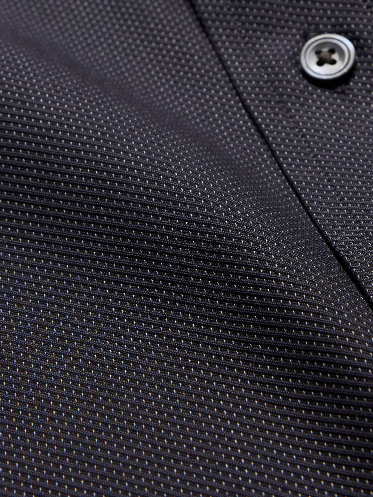 L'image numéro 3 présente Chemise habillée ajustée infroissable