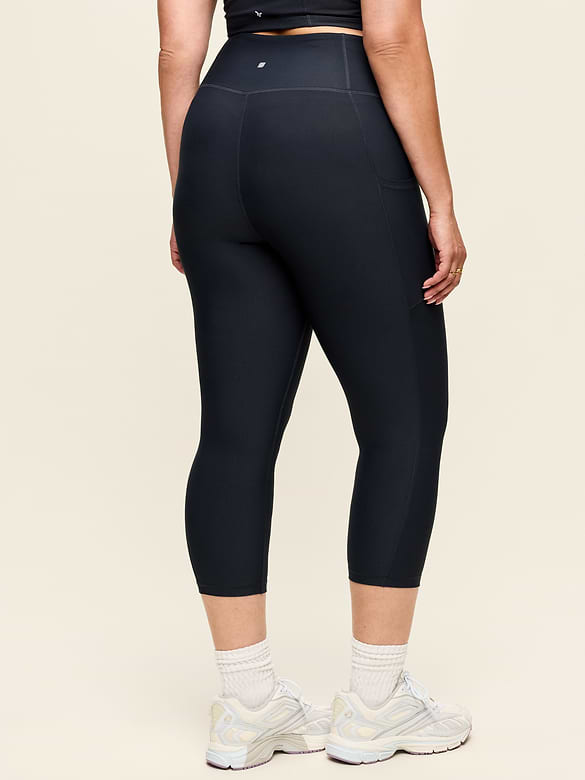 High-Waisted PowerSoft Crop Pocket Leggings