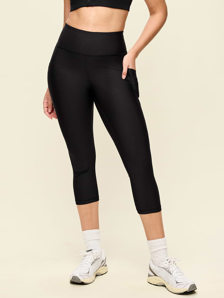 Image number 6 showing, High-Waisted PowerSoft Crop Pocket Leggings