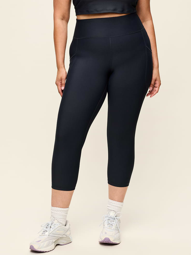 Image number 7 showing, High-Waisted PowerSoft Crop Pocket Leggings